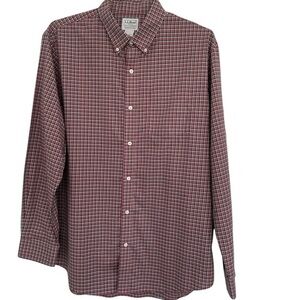 L.L. Bean Red and Black Slightly fitted  Wrinkle resist Plaid Shirt in lg